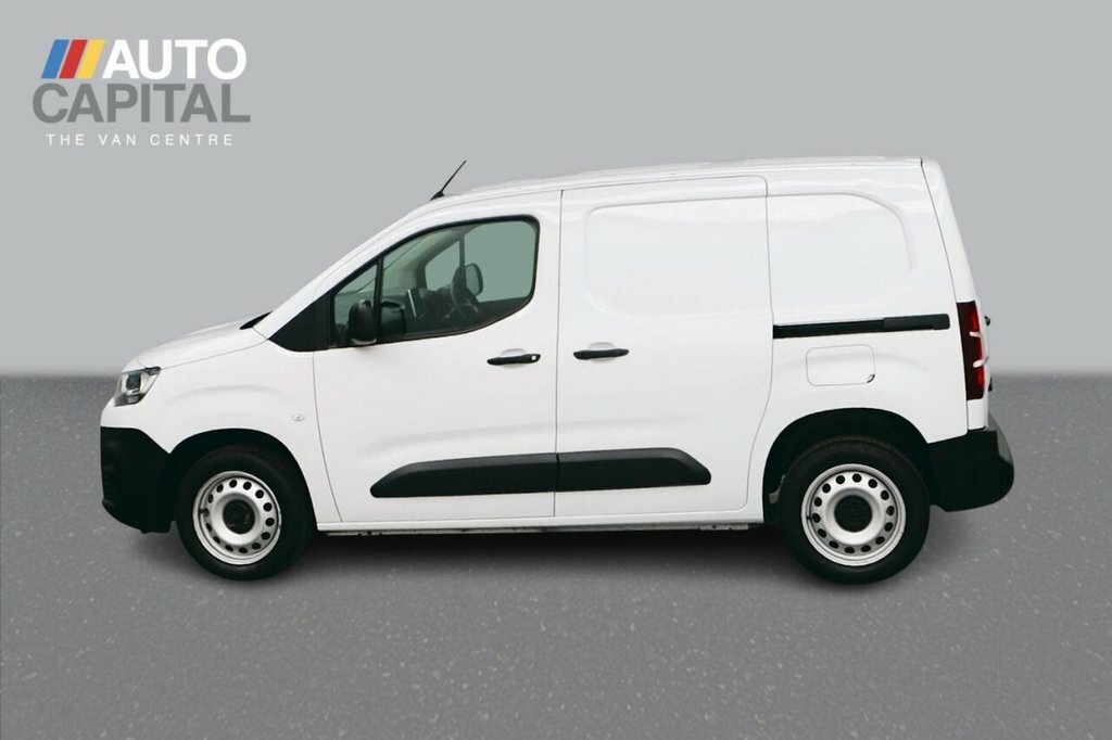 Citroen Berlingo 1.5L Enterprise Edition M White #2
