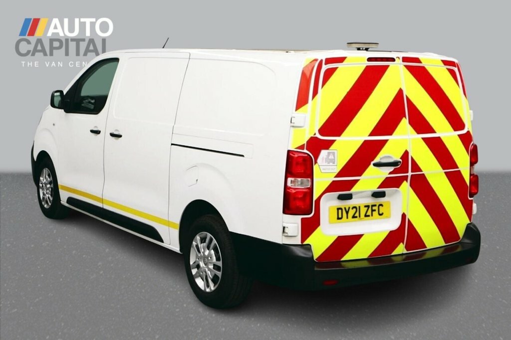Vauxhall Vivaro 1.5L Dynamic 6Dr White #3