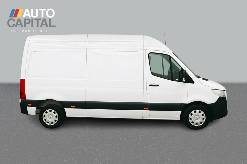 Mercedes-Benz Sprinter 2L Premium White #6