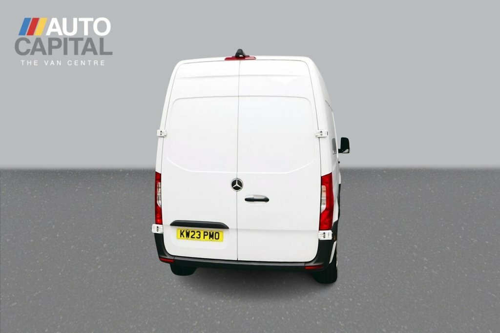 Mercedes-Benz Sprinter 2L Premium White #4