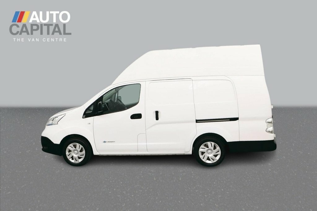 Nissan e-NV200 Mpv White #2