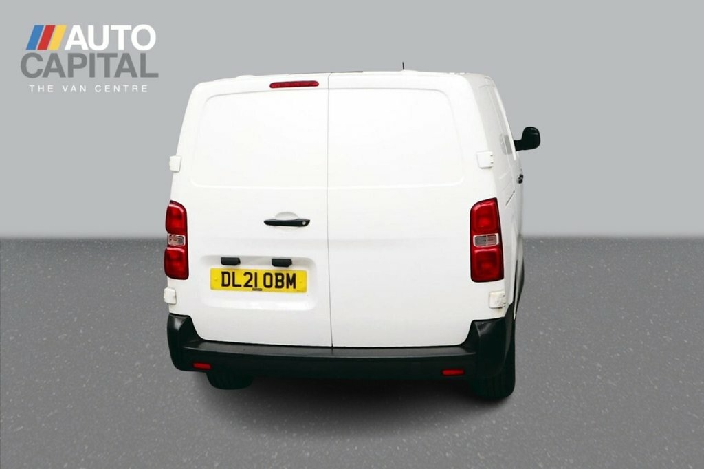 Vauxhall Vivaro 1.5L Dynamic 6Dr DL21OBM White #4