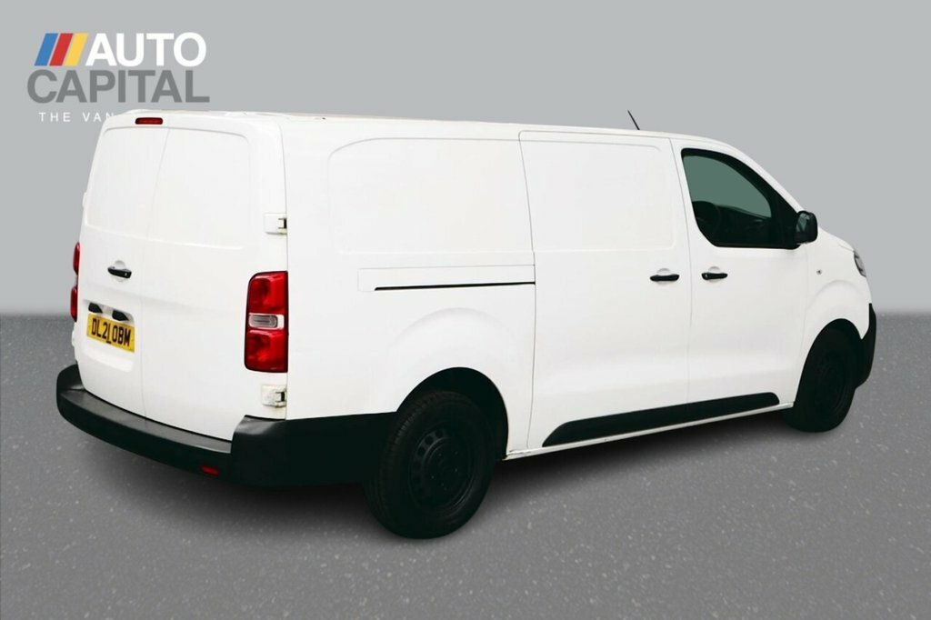 Vauxhall Vivaro 1.5L Dynamic 6Dr DL21OBM White #5