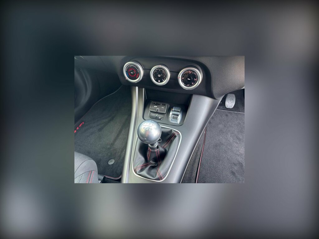 Alfa Romeo Giulietta Tb Multiair Qv Line Black #40