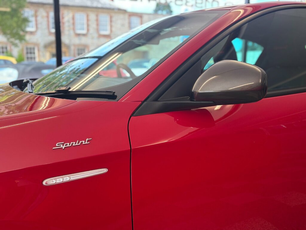 Alfa Romeo Giulietta 1.4 Tb Multiair Sprint Hatchback Red #2