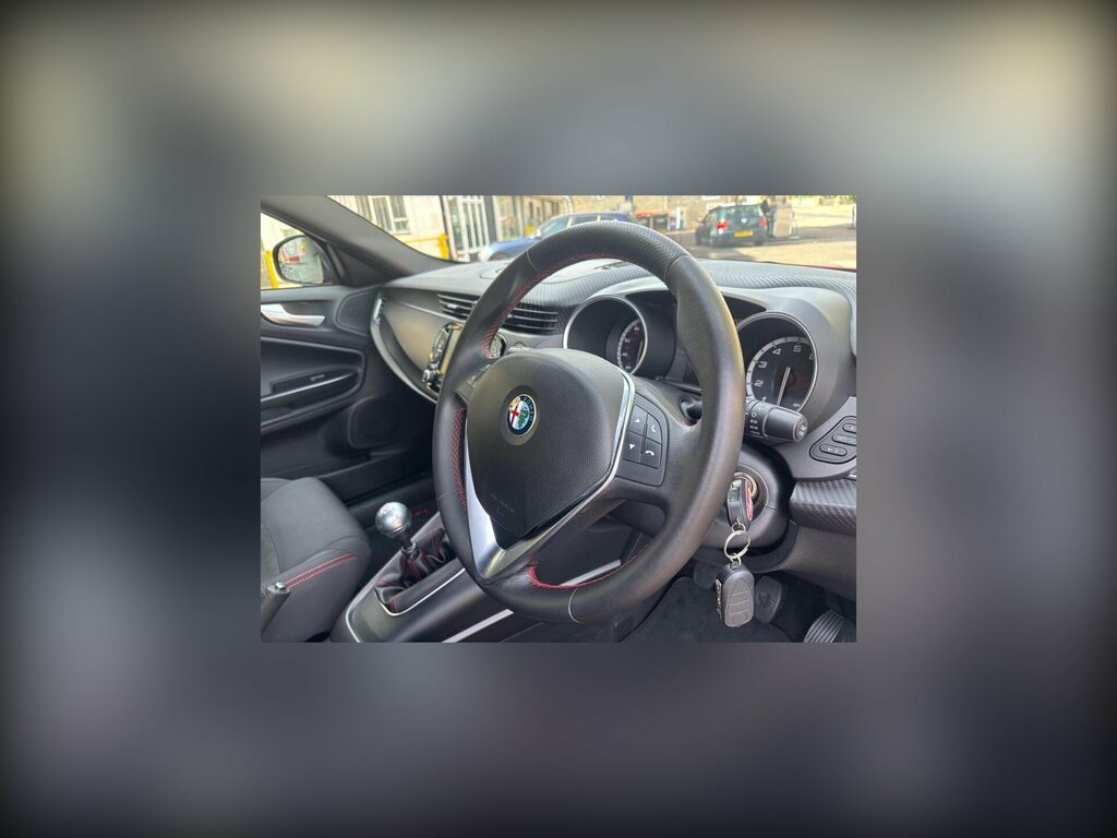 Alfa Romeo Giulietta Tb Multiair Qv Line Black #31