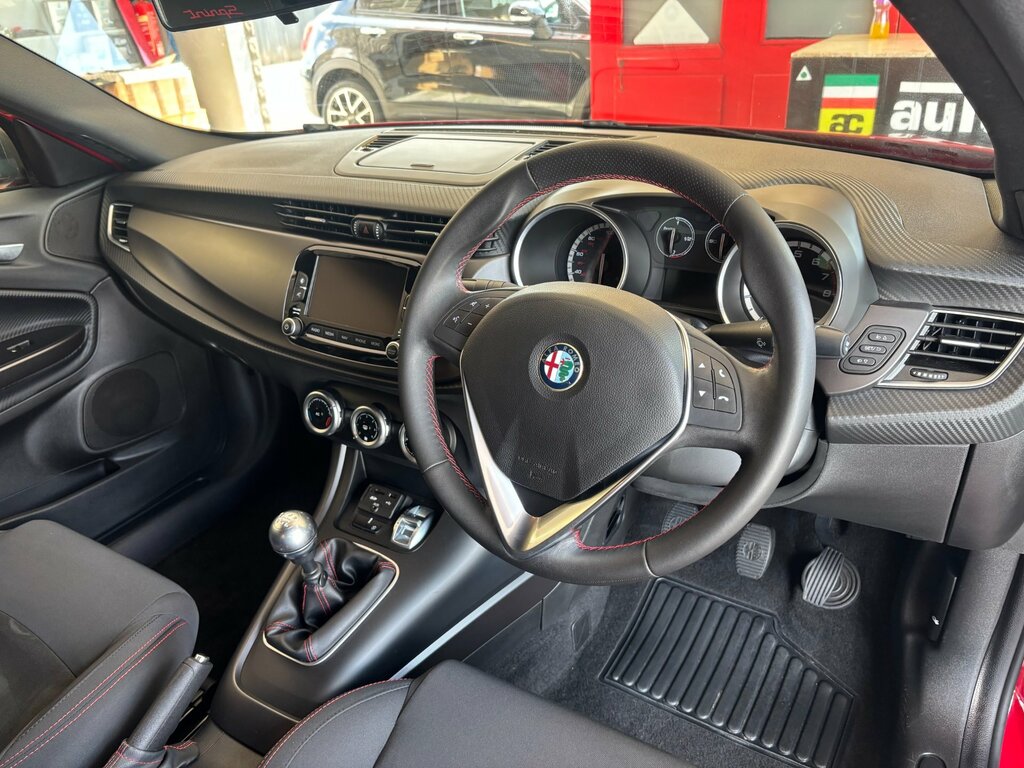 Alfa Romeo Giulietta 1.4 Tb Multiair Sprint Hatchback Red #5