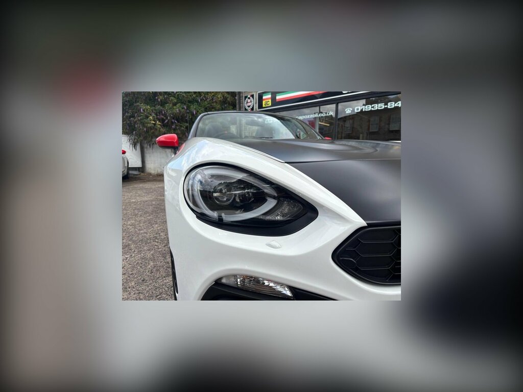 Abarth 124 Spider 1.4 Multiair Convertible Euro 6 White