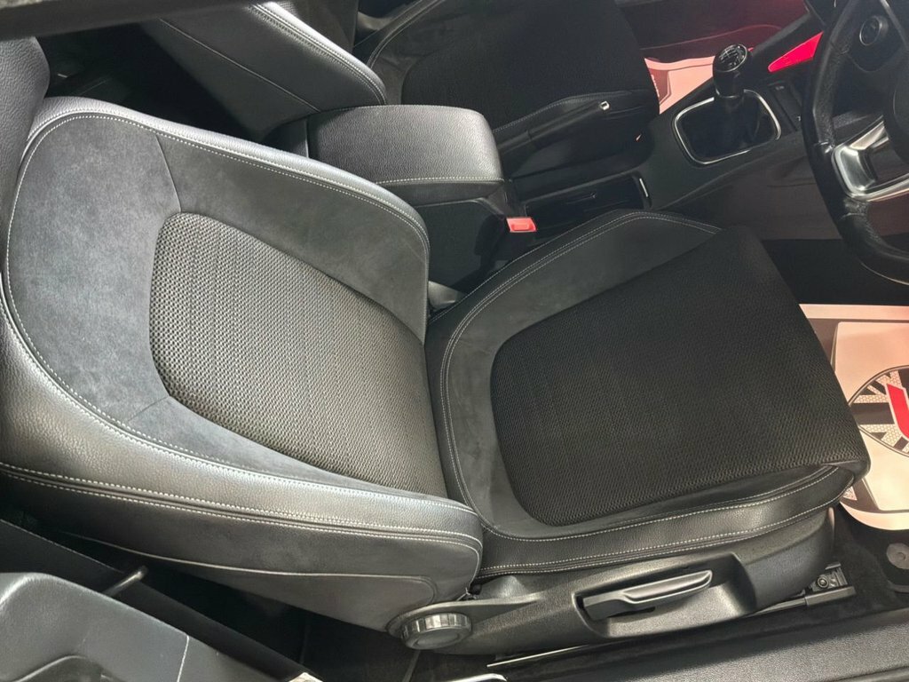 Volkswagen Scirocco 1.4L Gt Black Edition Grey #6