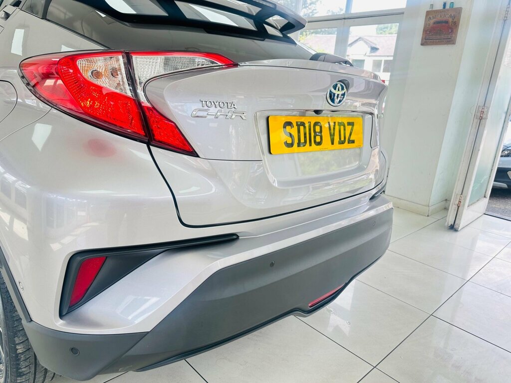 Toyota C-Hr Icon White #44