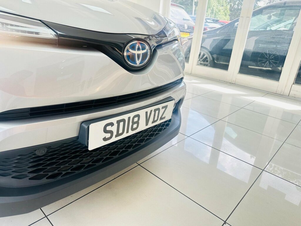 Toyota C-Hr Icon White #34