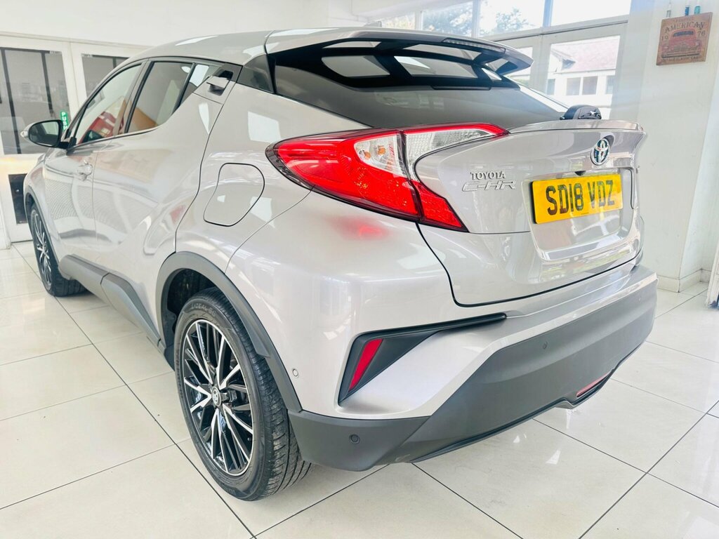 Toyota C-Hr Icon White #24