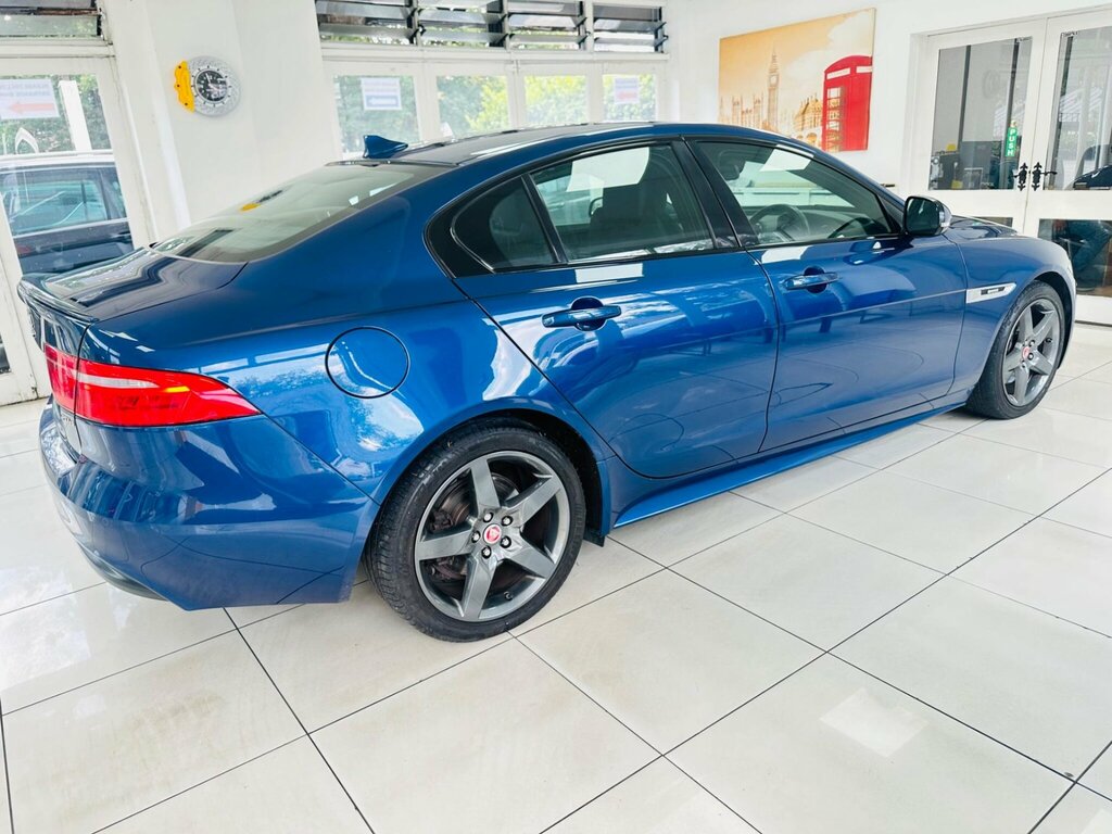 Jaguar XE 2.0D Prestige Saloon Red #23