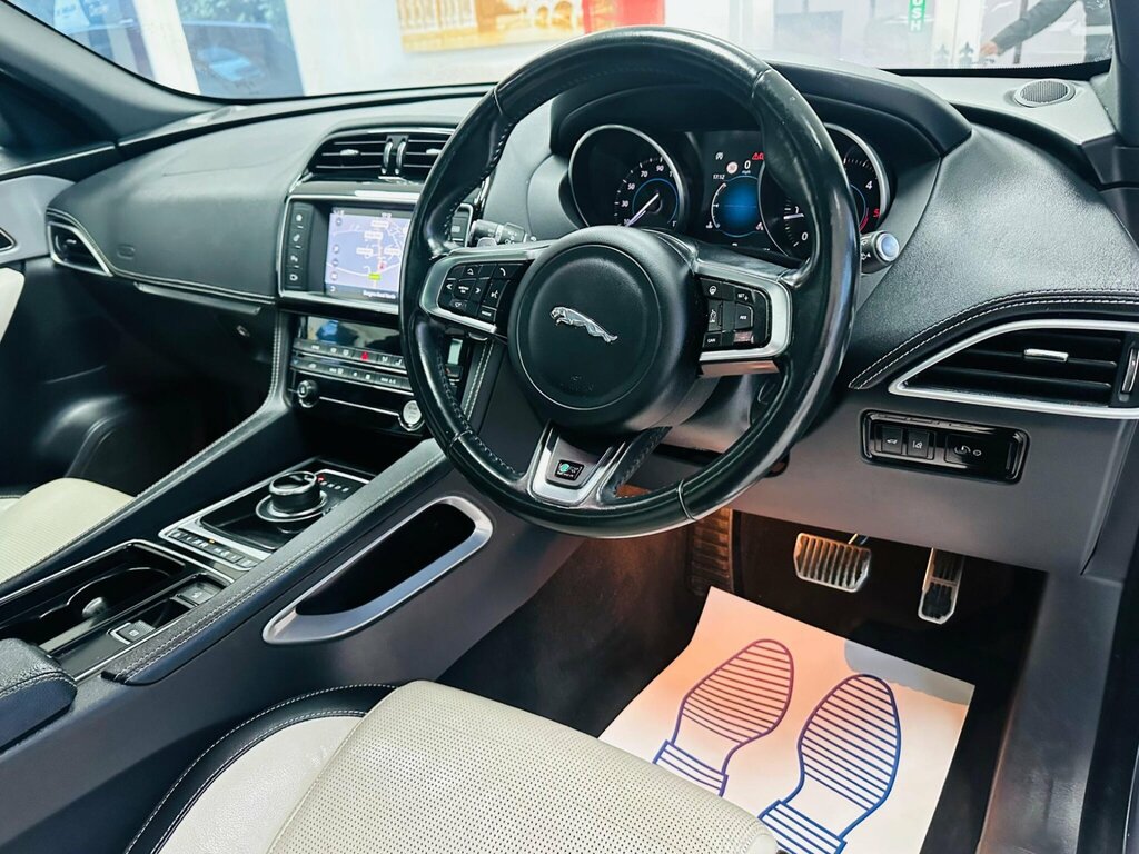 Jaguar F-Pace 2.0D Portfolio Awd 180 Bhp Glass Sunroof Sa Blue #14
