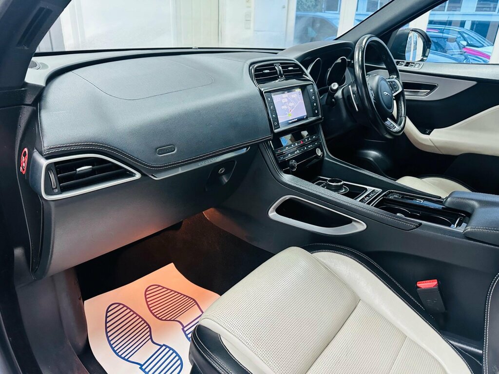 Jaguar F-Pace 2.0D Portfolio Awd 180 Bhp Glass Sunroof Sa Blue #21