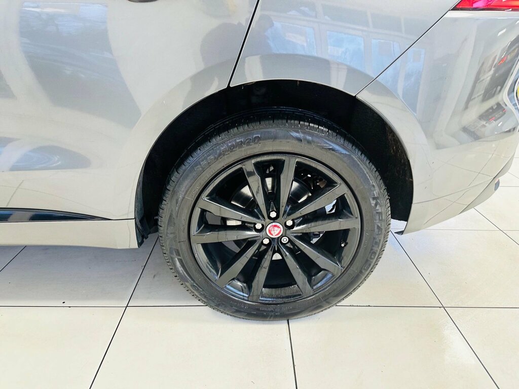Jaguar F-Pace 2.0D Portfolio Awd 180 Bhp Glass Sunroof Sa Blue #11