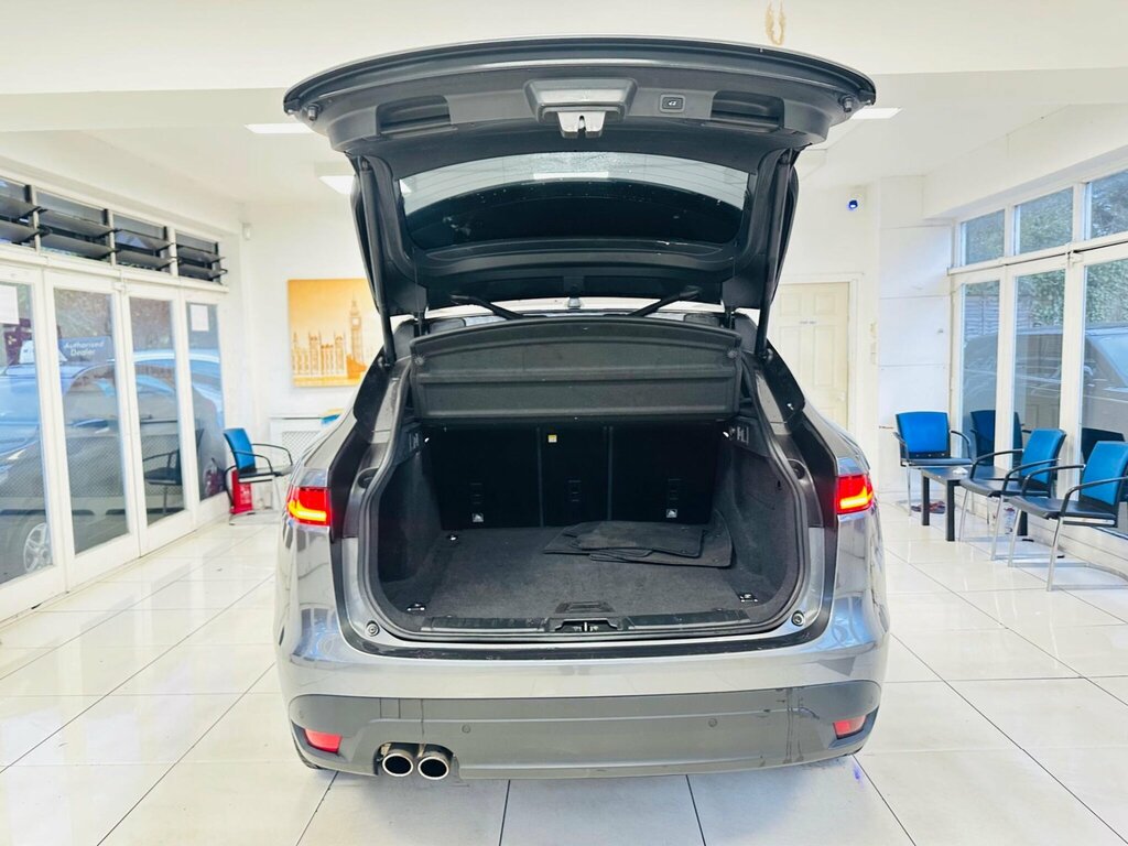 Jaguar F-Pace 2.0D Portfolio Awd 180 Bhp Glass Sunroof Sa Blue #7