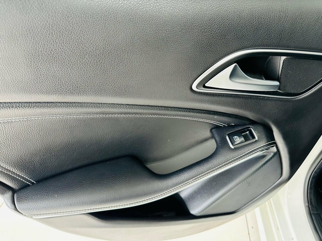 Mercedes-Benz A Class 1.6 A180 Amg Line Hatchback Euro Black #36