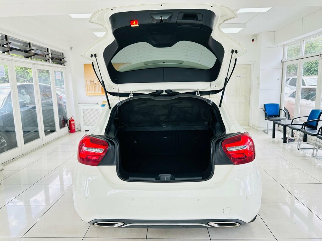 Mercedes-Benz A Class 1.6 A180 Amg Line Hatchback Euro Black #7