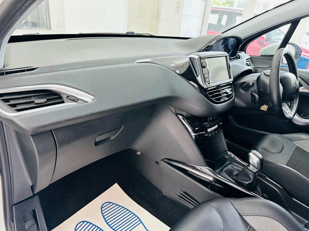 Peugeot 2008 1.2 Puretech Allure Eat Euro 6 Ss Grey #31