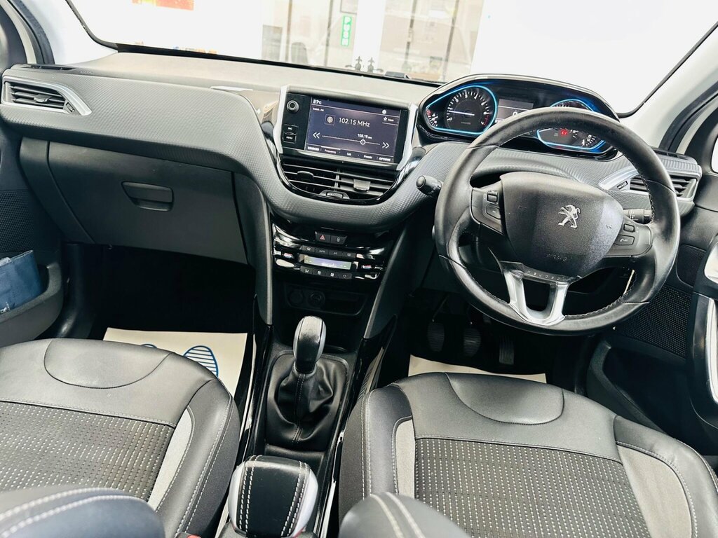 Peugeot 2008 1.2 Puretech Allure Euro 6 White #3