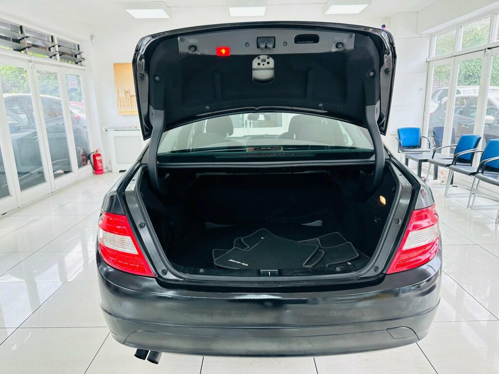 Mercedes-Benz C Class Estate 6.3 C63 V8 Amg G-tronic Euro 5 201010 #7