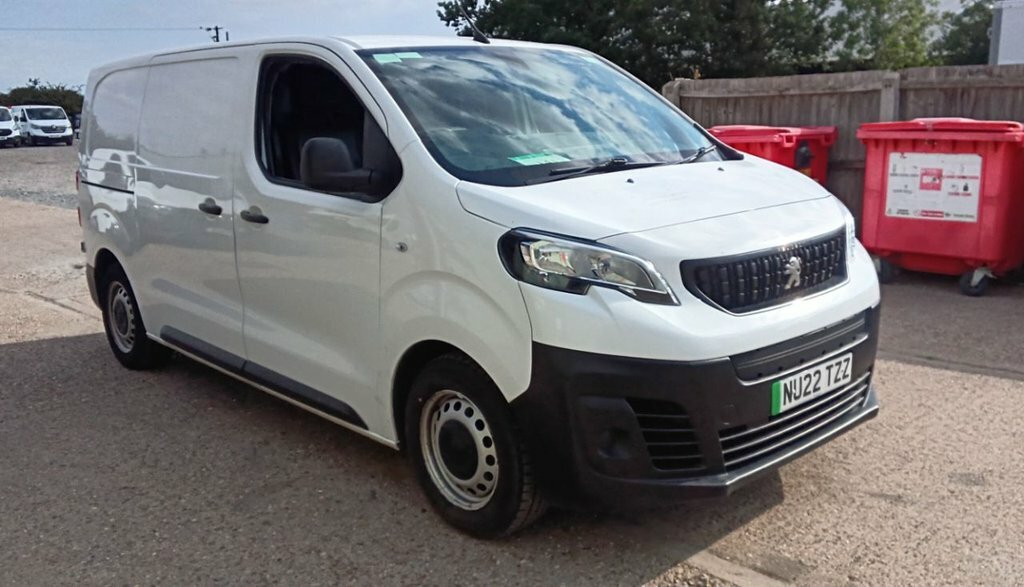 Peugeot E-Expert Mpv White
