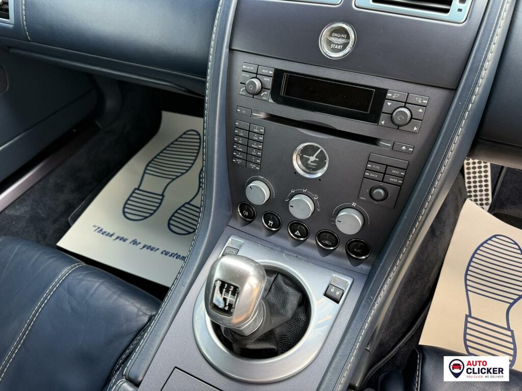 Aston Martin Vantage Coupe 4.3 V8 Euro 4 200606 Silver #17