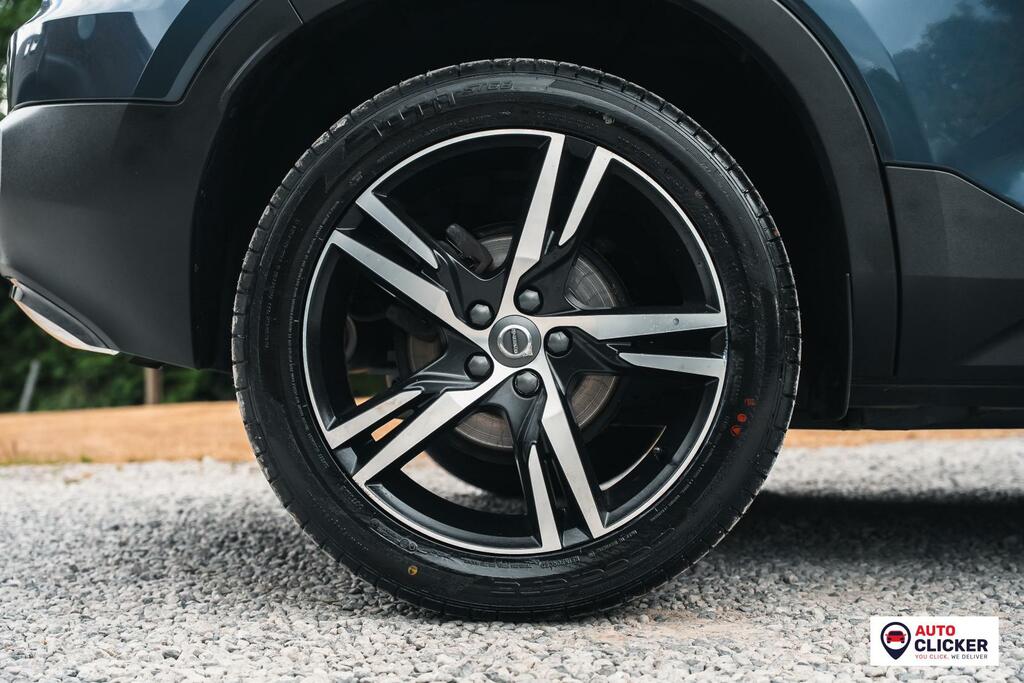 Volvo XC40 R-design Blue #5