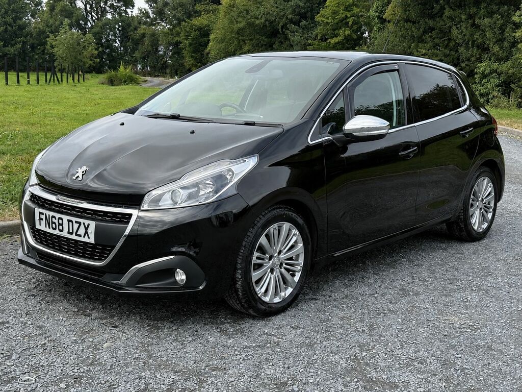 Peugeot 208 2018 1.6 Bluehdi Allure Hatchback Manua FN68DZX Black