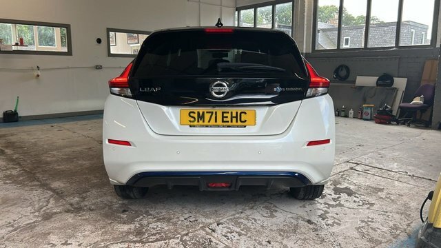 Nissan Leaf 110Kw N-connecta 40Kwh 6.6Kw Charger10 Grey #7