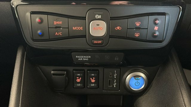 Nissan Leaf 110Kw N-connecta 40Kwh 6.6Kw Charger10 Grey #38