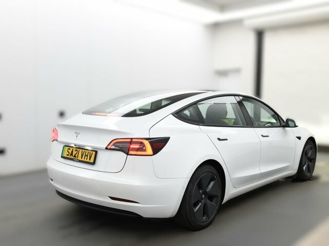Tesla Model 3 Motor Long Range Saloon SA21VHV White #4