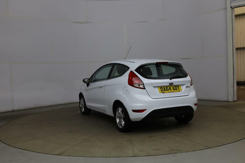 Ford Fiesta 1.25 Zetec Euro 5 White #5