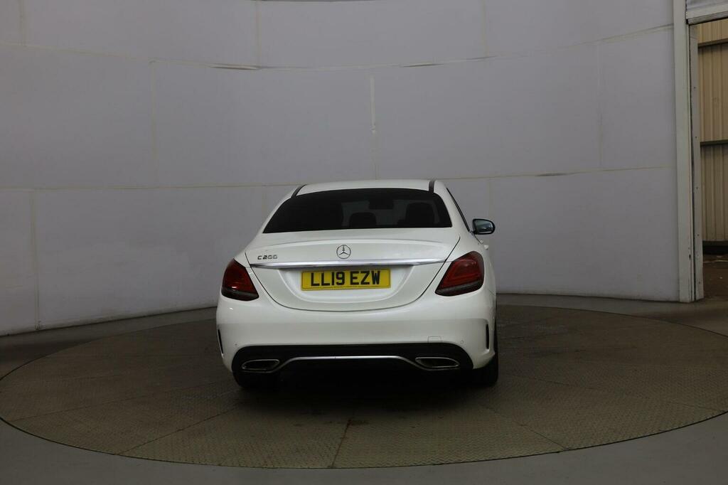 Mercedes-Benz C Class 1.5 C200 Mhev Eq Boost Amg Line Premium G-tronic White #4
