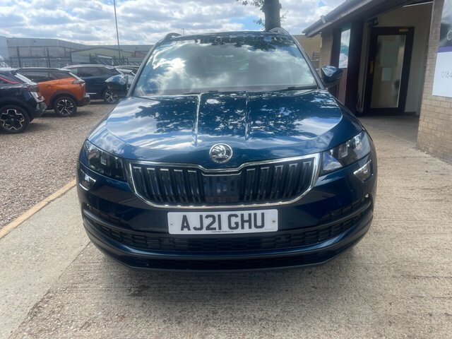 Skoda Karoq 2.0 Tdi Se Technology Suv Euro 6 AJ21GHU Blue #3