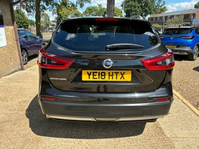 Nissan Qashqai 1.5 Dci Tekna Suv Euro 6 S S YE18HTX Black #5