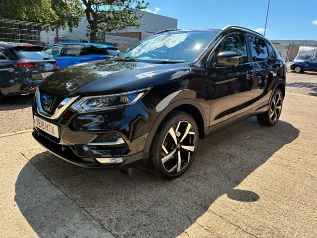 Nissan Qashqai 1.5 Dci Tekna Suv Euro 6 S S YE18HTX Black #3