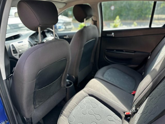 Hyundai I20 1.2 Comfort 77 Bhp Blue #36