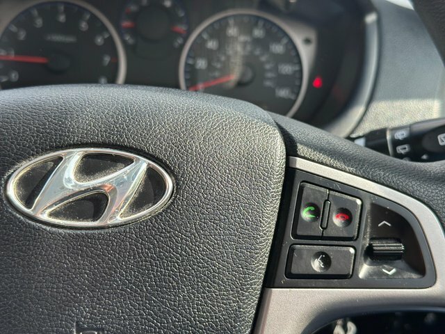 Hyundai I20 1.2 Comfort 77 Bhp Blue #38