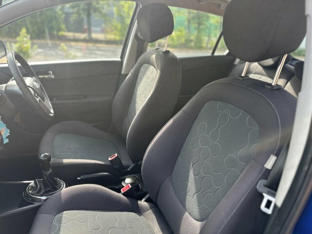 Hyundai I20 1.2 Comfort 77 Bhp Blue #34
