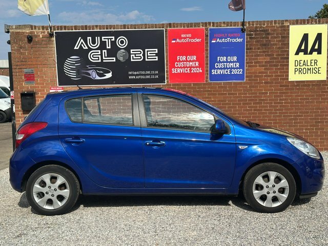 Hyundai I20 1.2 Comfort 77 Bhp Blue #16