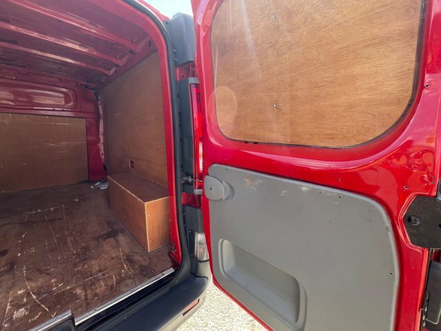 Nissan Primastar 2.0 Dci 2700 Se L1 H1 Red #13