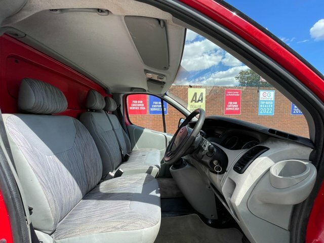 Nissan Primastar 2.0 Dci 2700 Se L1 H1 Red #17
