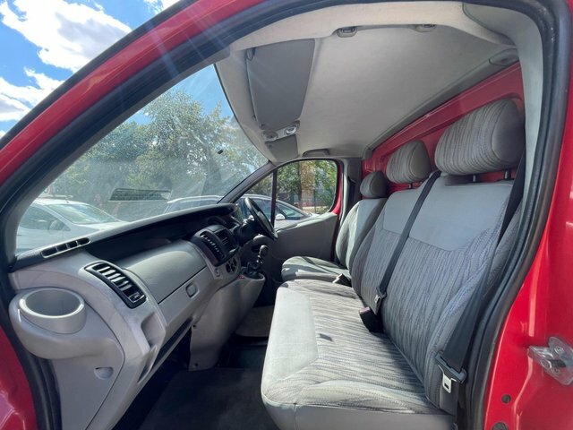 Nissan Primastar 2.0 Dci 2700 Se L1 H1 Red #16