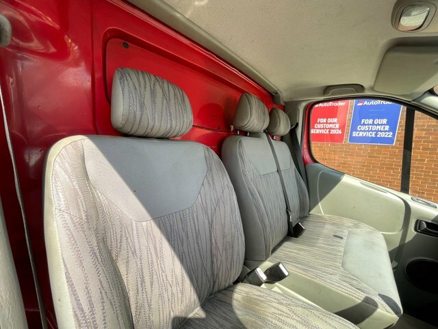 Nissan Primastar 2.0 Dci 2700 Se L1 H1 Red #7
