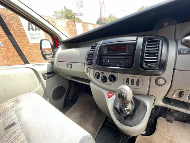 Nissan Primastar 2.0 Dci 2700 Se L1 H1 Red #18