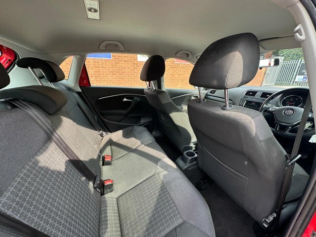 Volkswagen Polo Tdi Bluemotion Tech Se SN15YMX Red #6