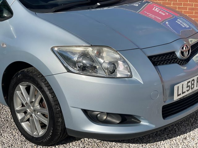 Toyota Auris 1.4 Vvt-i T3 Black #32