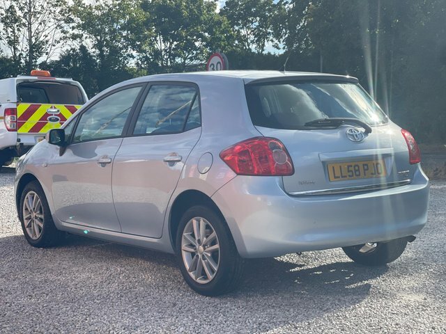 Toyota Auris Vvt-i Tr Blue #3